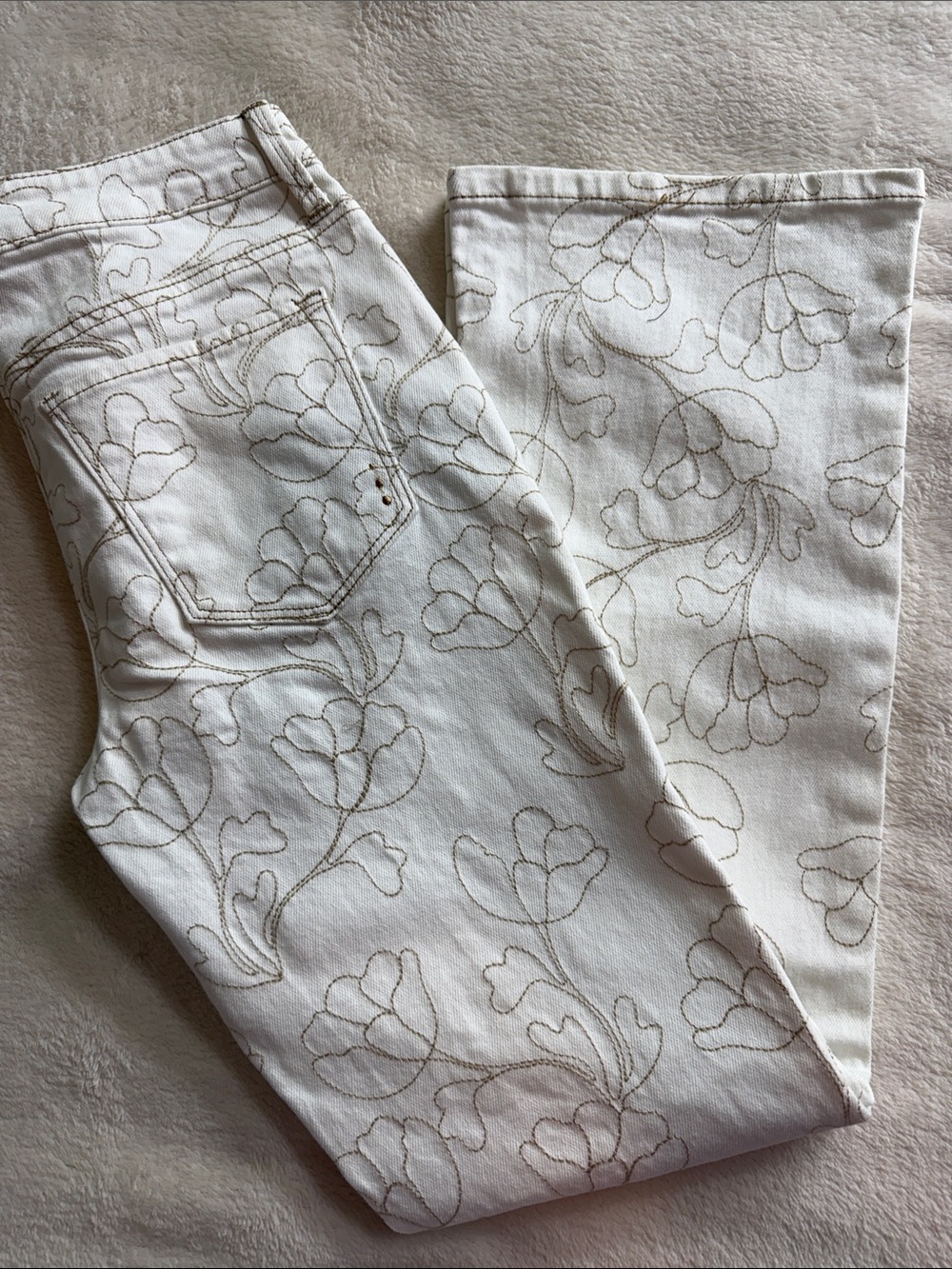 NWT Rachel Rachel Roy Satisfied White Floral Beige Embroidered Bootcut Jeans 4 - Picture 3 of 14